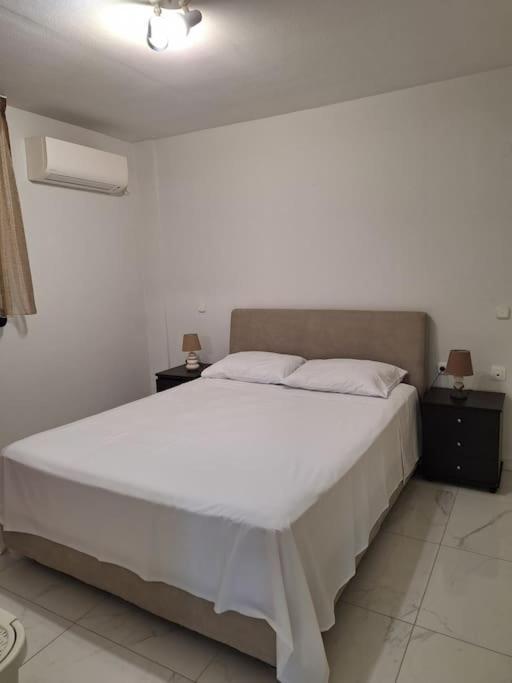 Kalamia Beachhouse Apartment Corinth