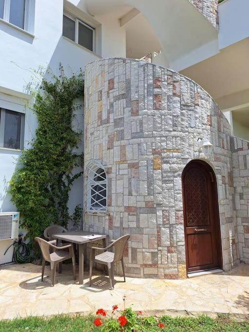 Kalamia Beachhouse Apartment