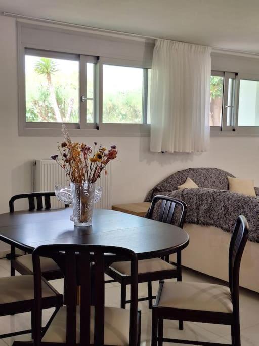 Kalamia Beachhouse *